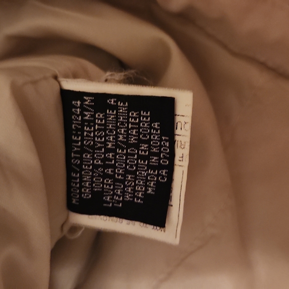 Cream Colored Vest - Picture 4 of 5